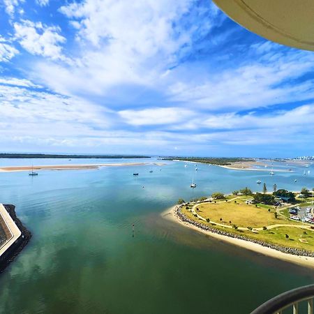 Broadwater Shores Waterfront Apartments Gold Coast Dış mekan fotoğraf