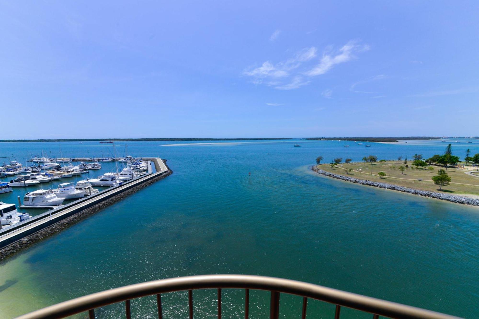 Broadwater Shores Waterfront Apartments Gold Coast Dış mekan fotoğraf