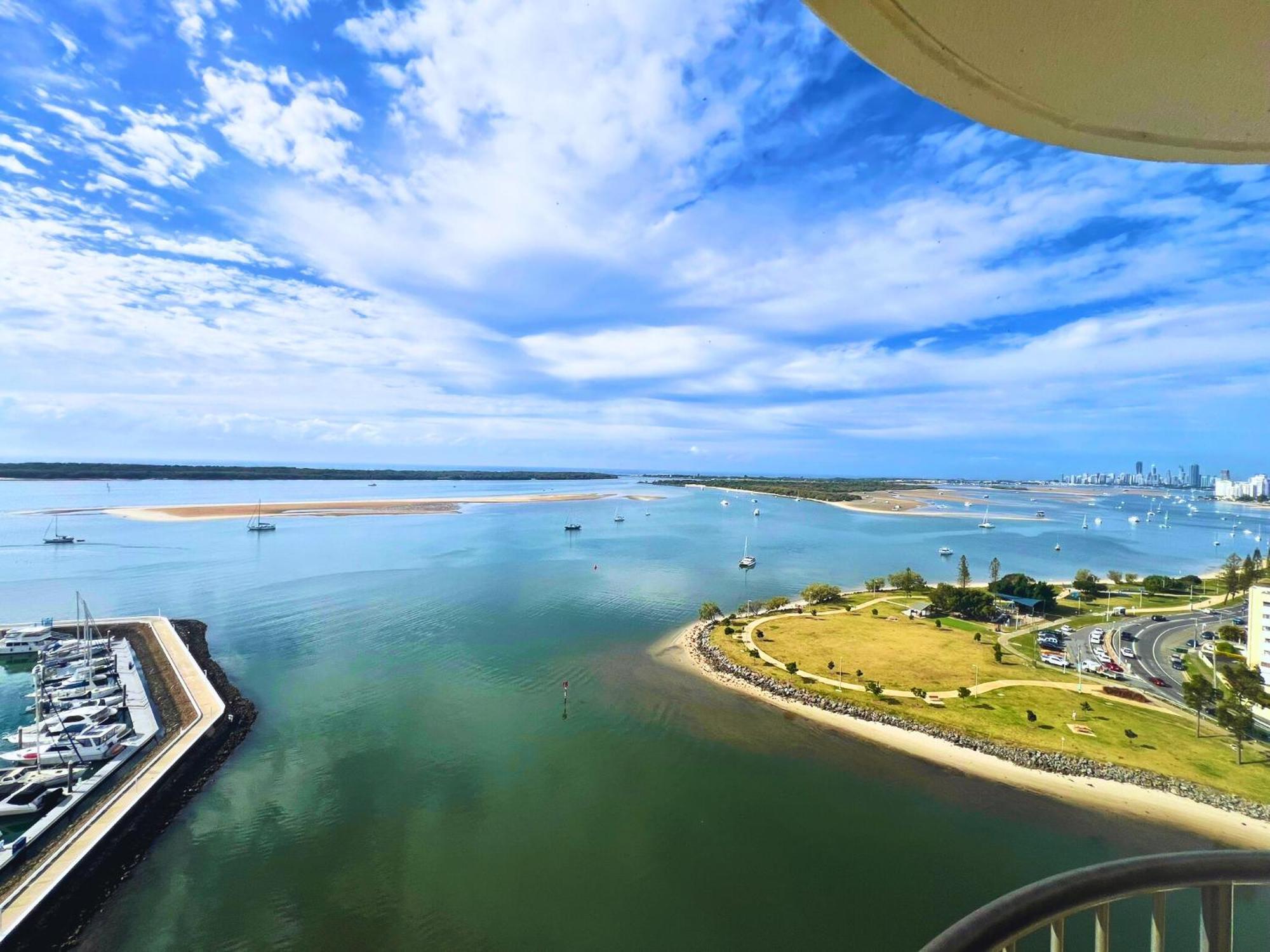 Broadwater Shores Waterfront Apartments Gold Coast Dış mekan fotoğraf