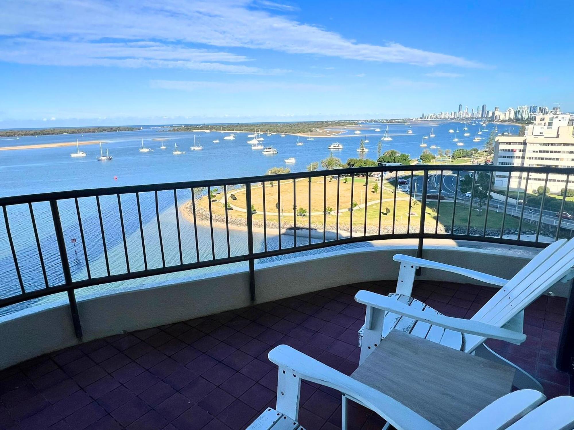 Broadwater Shores Waterfront Apartments Gold Coast Dış mekan fotoğraf