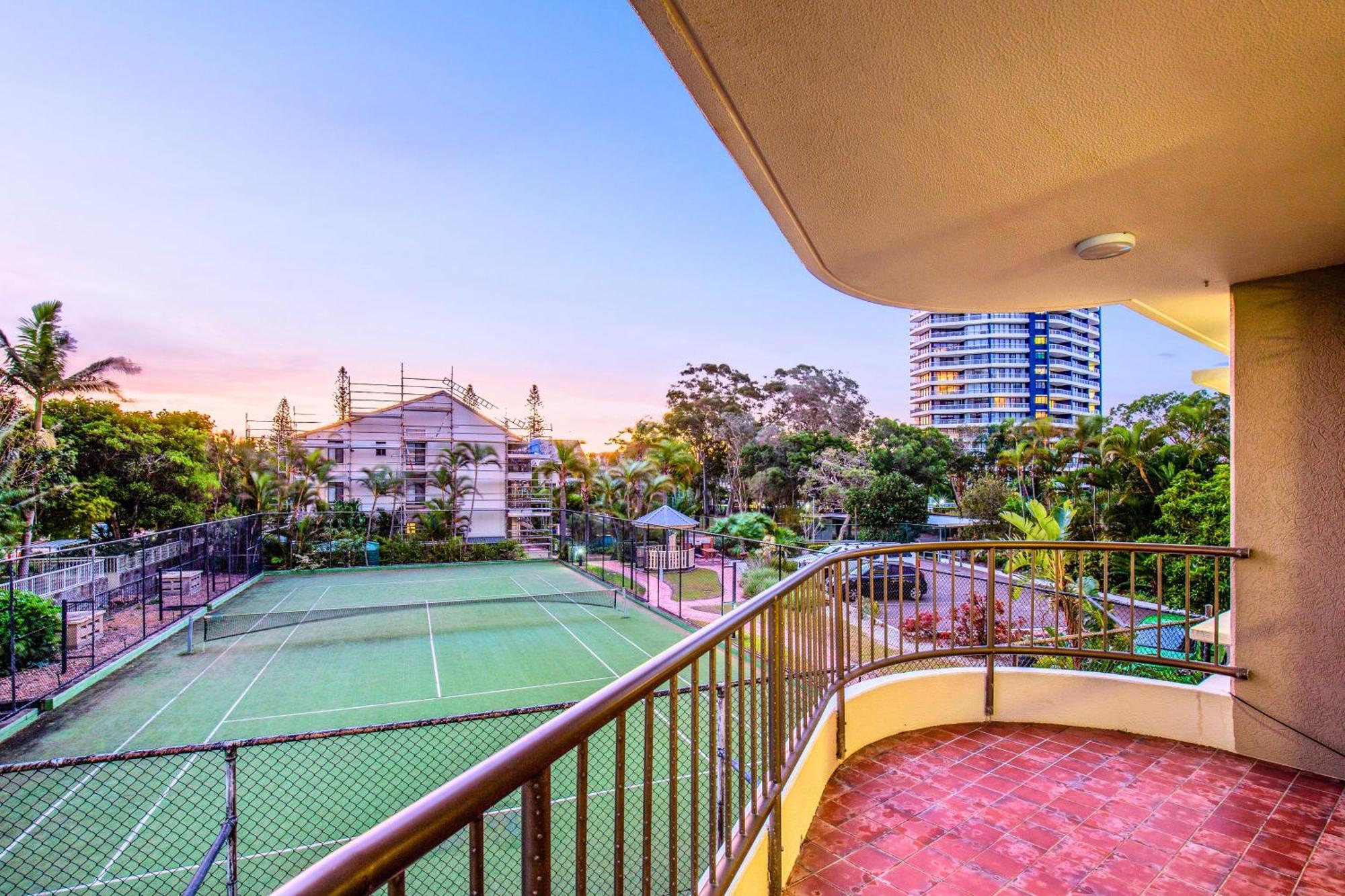 Broadwater Shores Waterfront Apartments Gold Coast Dış mekan fotoğraf