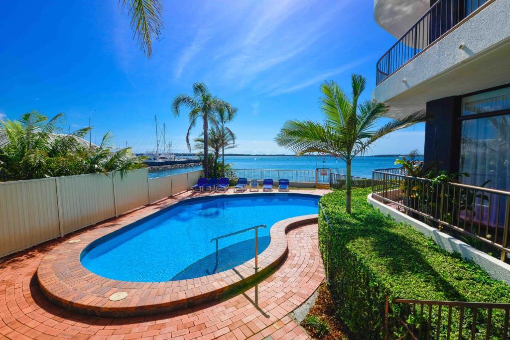 Broadwater Shores Waterfront Apartments Gold Coast Dış mekan fotoğraf