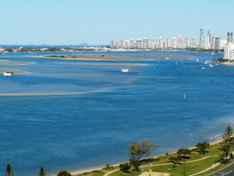 Broadwater Shores Waterfront Apartments Gold Coast Dış mekan fotoğraf