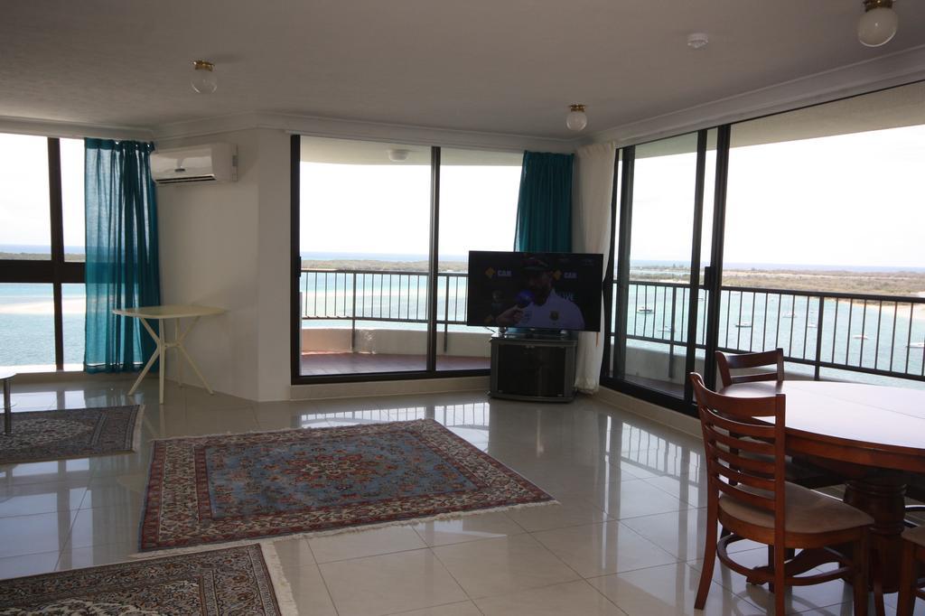 Broadwater Shores Waterfront Apartments Gold Coast Dış mekan fotoğraf