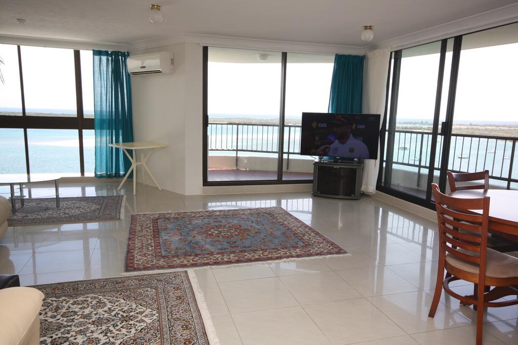 Broadwater Shores Waterfront Apartments Gold Coast Dış mekan fotoğraf